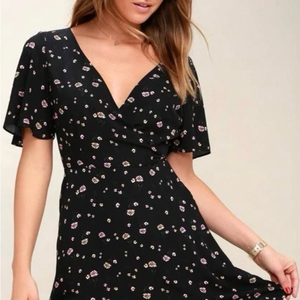 BB Dakota Black Floral Midi Dress